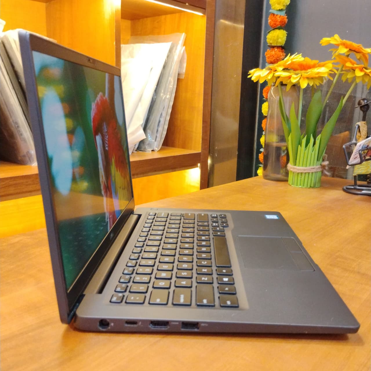 Dell Latitude 7400 रिफर्बिश्ड लॅपटॉप फोटो 11