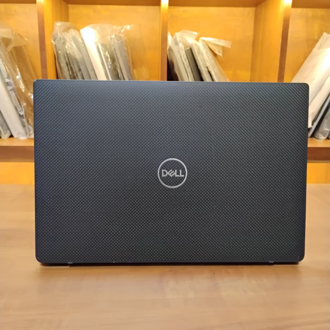 Dell Latitude 7400 रिफर्बिश्ड लॅपटॉप फोटो 10