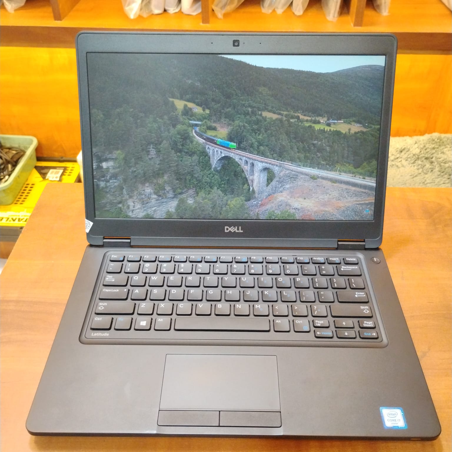 Dell Latitude 5480 — फोटो 3