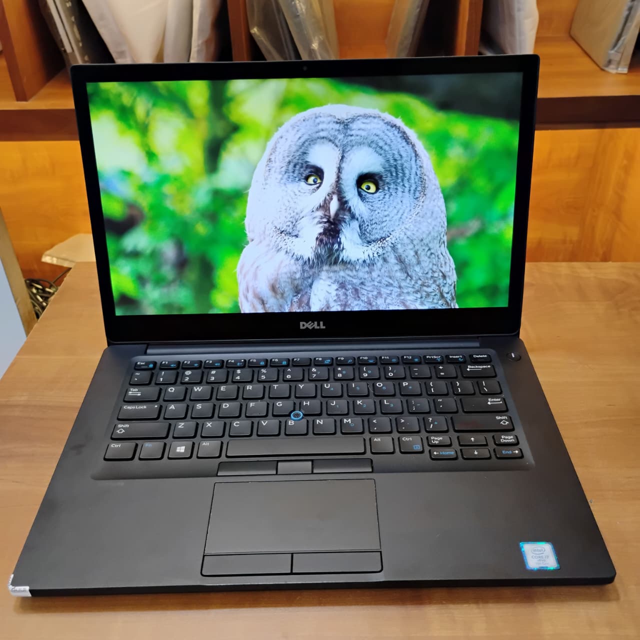 Dell Latitude 7400 रिफर्बिश्ड लॅपटॉप फोटो 2